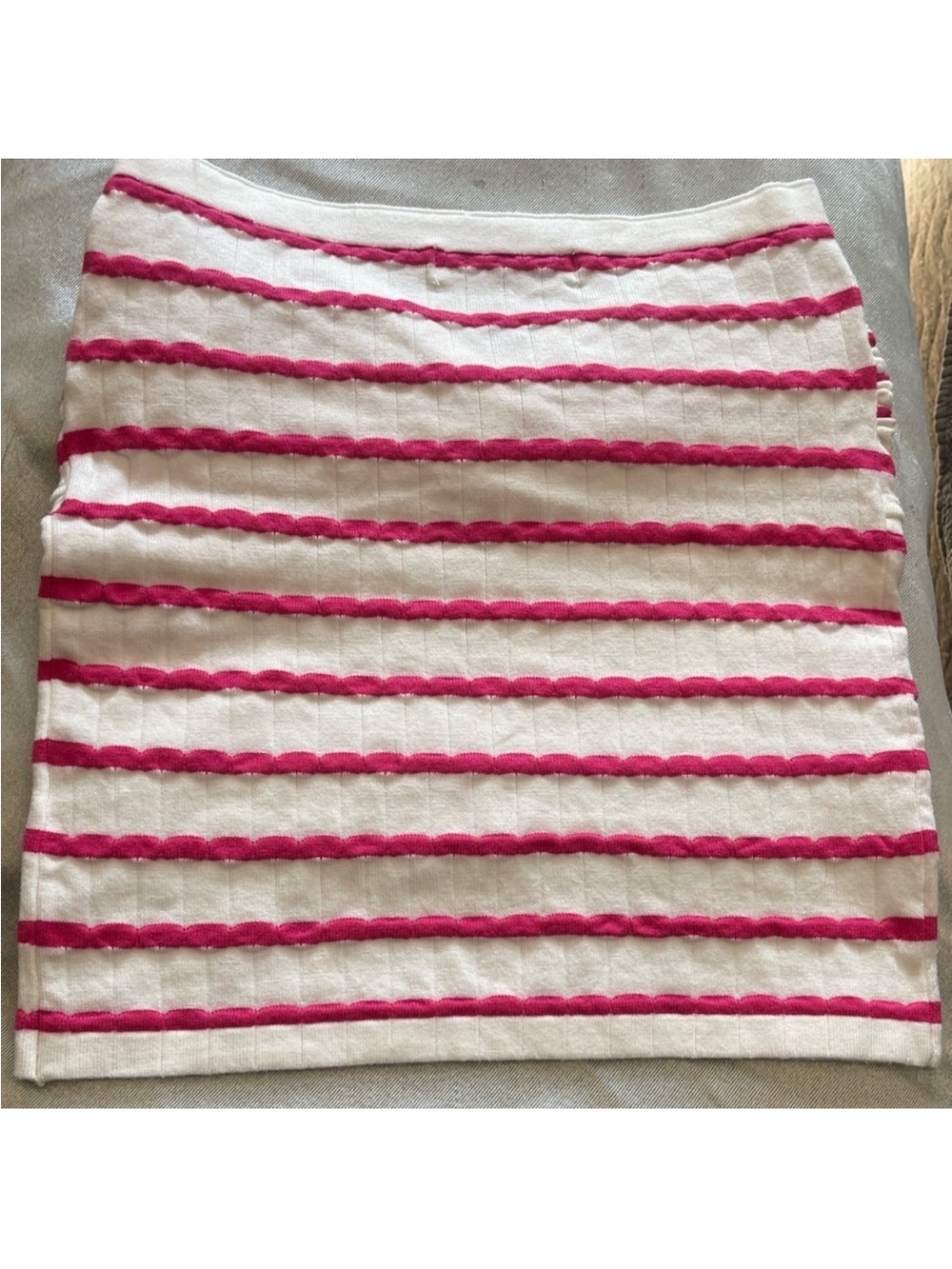 Zenana Outfitters Pink and White
Strapless Tube Top New! S - Picture 2 of 5